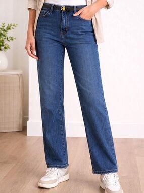 Lee Women’s Size 12 Long - On Waist - Straight Leg Jeans - Classic Blue Denim